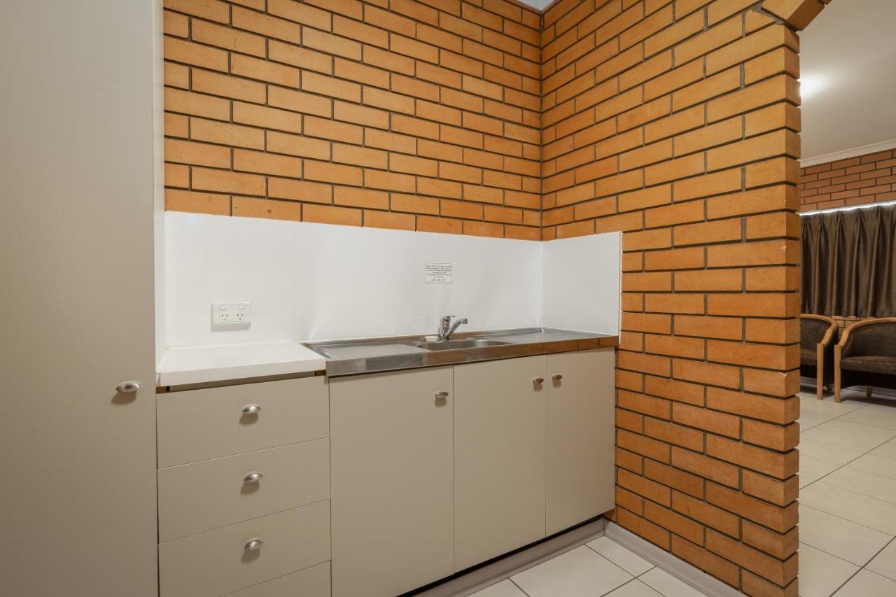 Apollo Motel Biloela Buitenkant foto