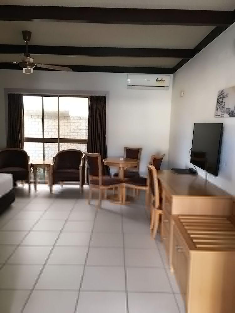 Apollo Motel Biloela Buitenkant foto